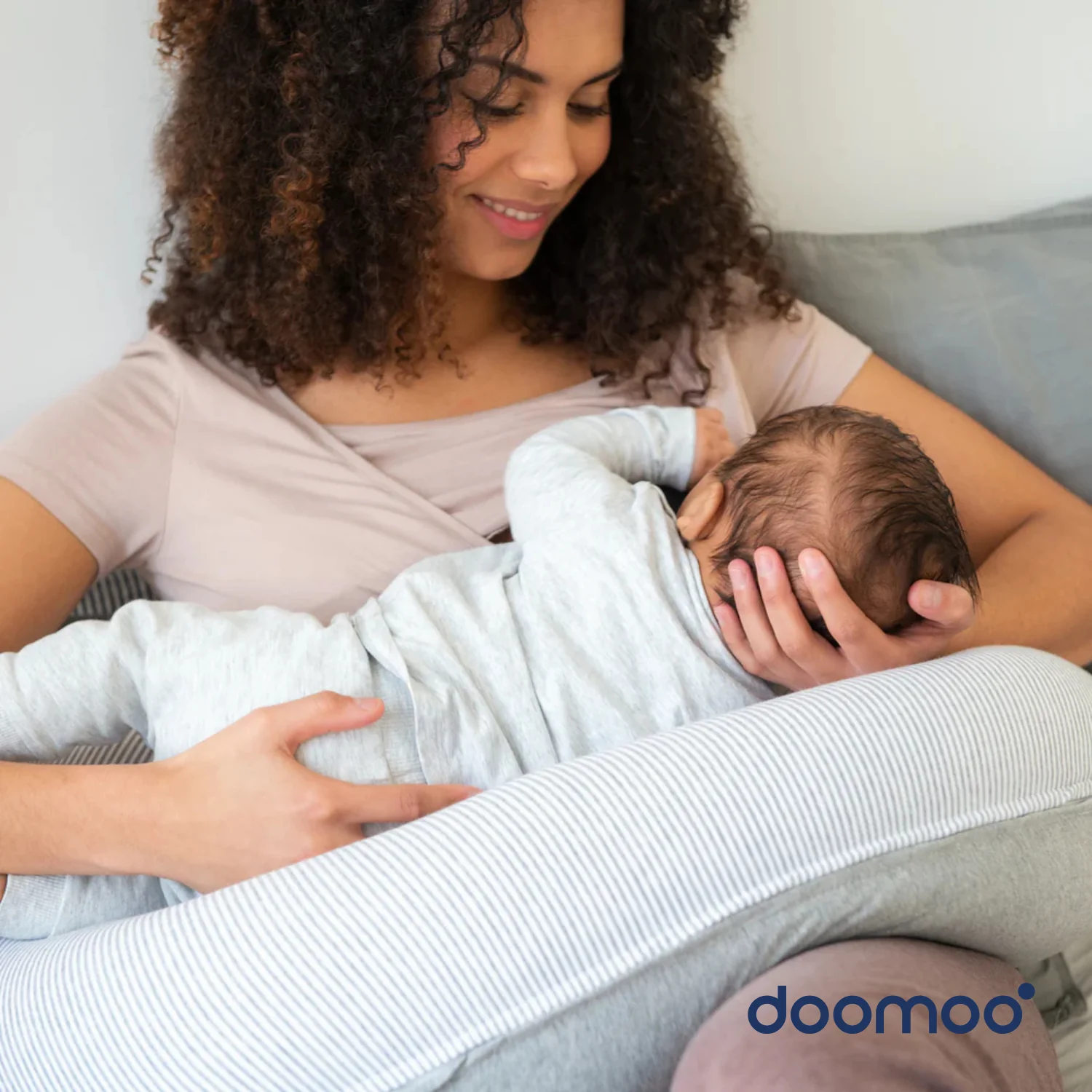 Le coussin de grossesse iconique Buddy doomoo - Image 27