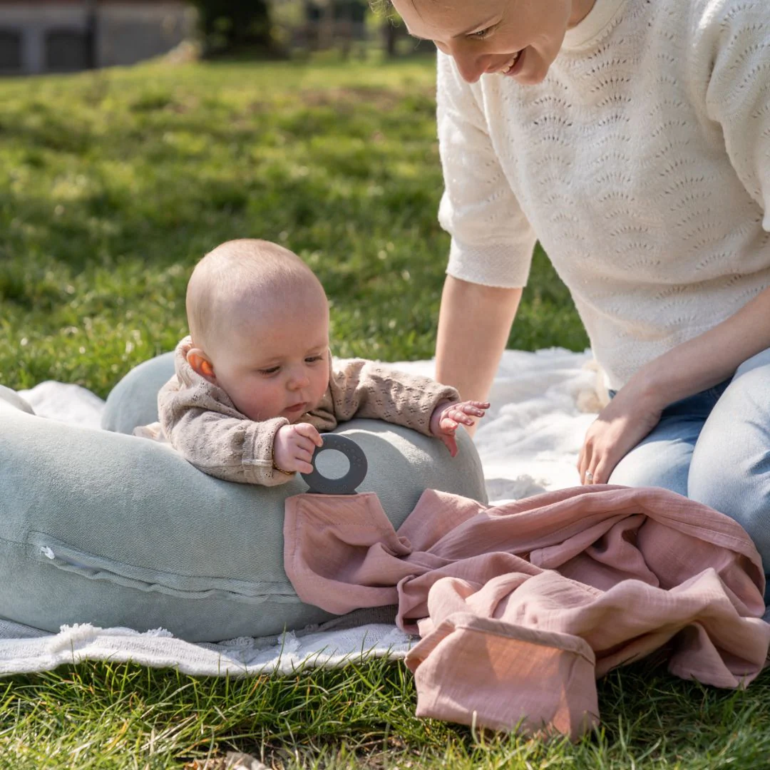 Cape d'allaitement discrète et tendance Mom'n Play - Image 25